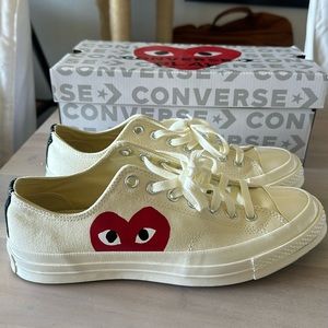 Comme des garcons Converse (play) -Brand New